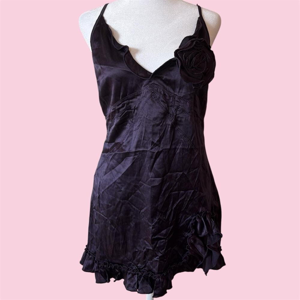 Dark purple romantic silk mini dress with rose appliqué and ruffles, size 44